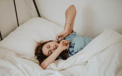 How to sleep with frozen shoulder tips